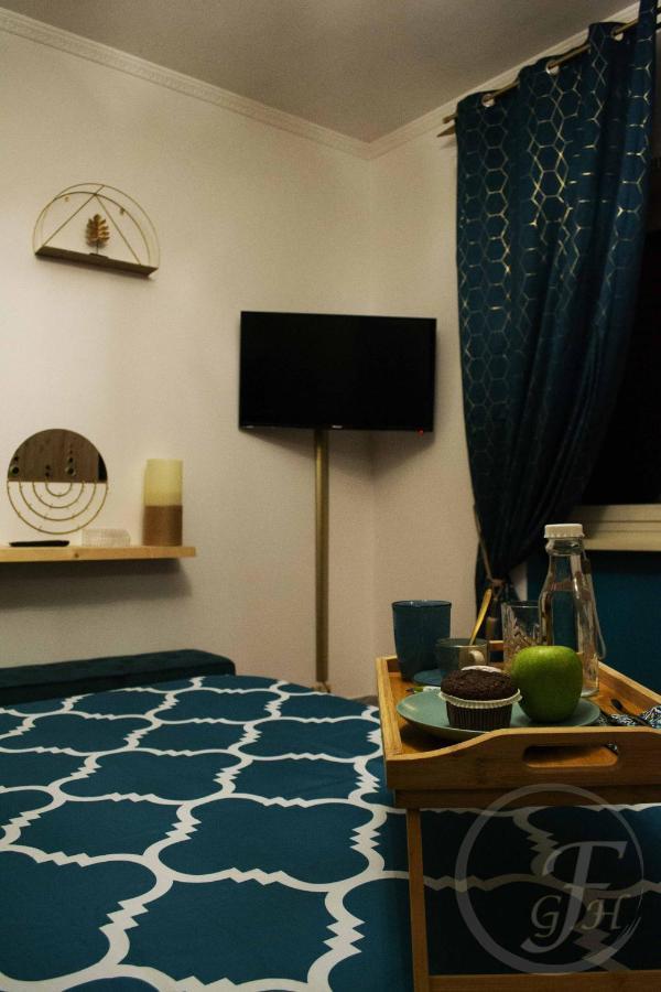 Fenty Guest House โรม ภายนอก รูปภาพ